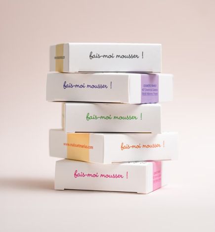 Soap with Sweet Almond Oil, Tiare Flower Scent / Nourishing