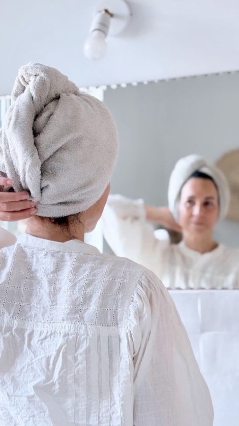 SERVIETTE CHEVEUX SUPER ABSORBANTE TAUPE