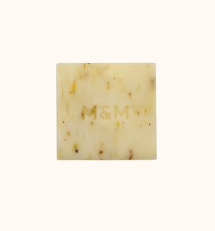 Savon immortelle  avec fleurs d'immortelle et macérat huileux d'immortelle