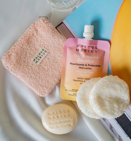 Sponge Toiletry Bag / To transport your solid soaps