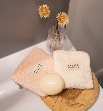 Idéale Voyage  / Trousse Étanche pour Transporter vos Savons